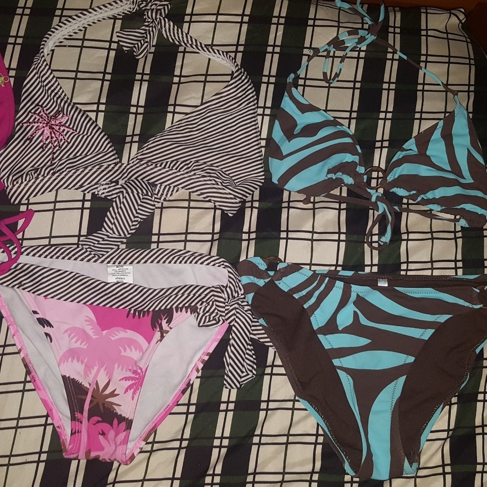 Two Piece Swimsuits Sz Medium